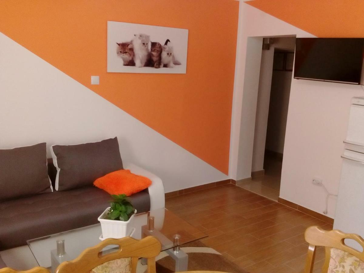 Jan 1 Apartment Pula Exterior photo